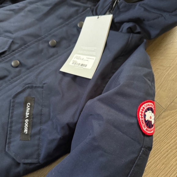 Canada Goose Youth Rundle Bomber Non-Fur Jacket XS - Picture 7 of 10